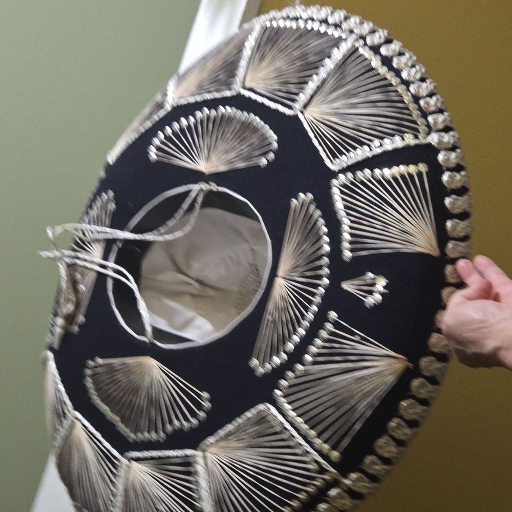 Vintage Mariachi Sombrero Black White Pigalle XXXXX Hat - Picture 5 of 10